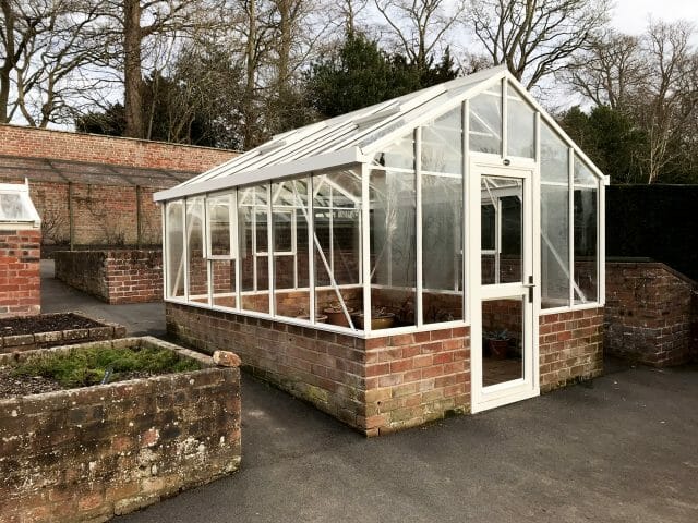 Free-Standing Gallery Dovetail Greenhouses