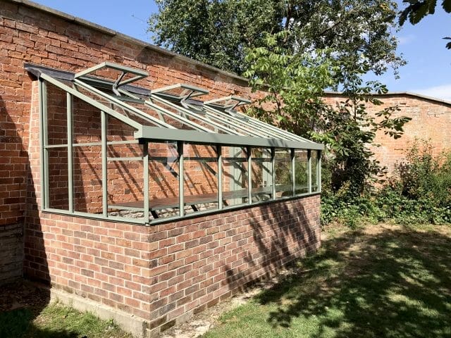 Lean-To Gallery Dovetail Greenhouses