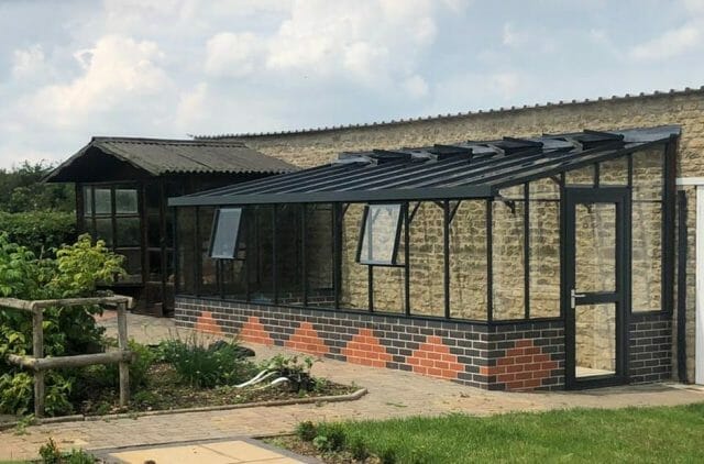 Lean-To Gallery Dovetail Greenhouses