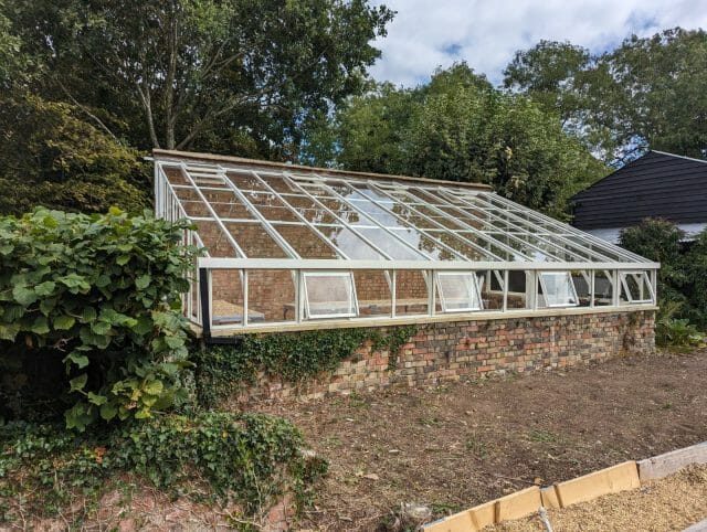 Lean-To Gallery Dovetail Greenhouses