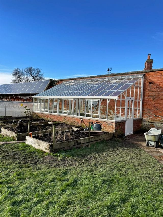 Lean-To Gallery Dovetail Greenhouses