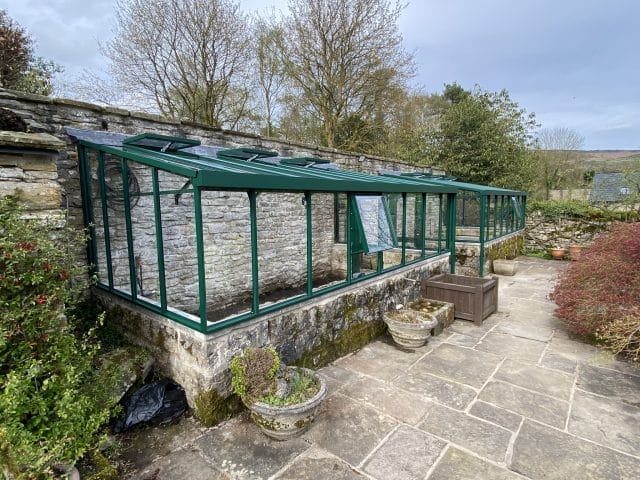 Lean-To Gallery Dovetail Greenhouses