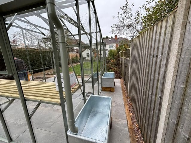 Free-Standing Gallery Dovetail Greenhouses