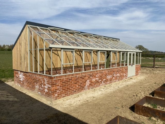Lean-To Gallery Dovetail Greenhouses