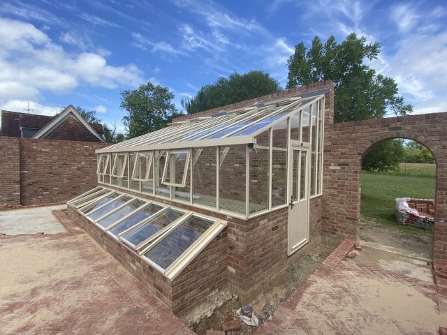 Lean-To Gallery Dovetail Greenhouses